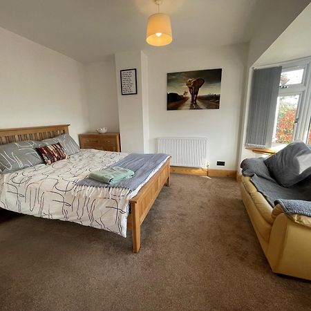 45 Mold Road Apartment Wrexham Exterior foto